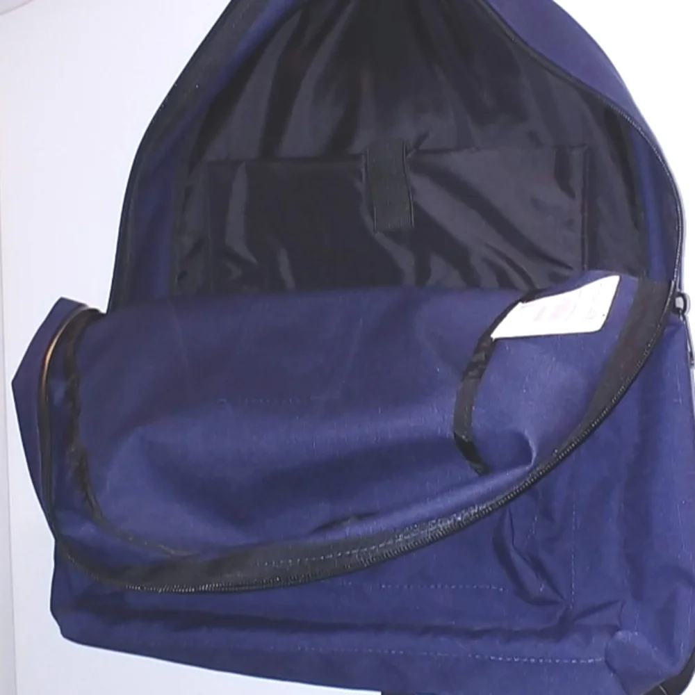 Outhere Backpack, navy nylon brand new NWT - Picture 4 of 9